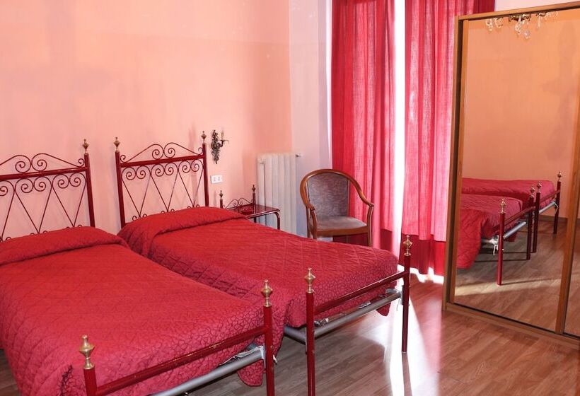 غرفة قياسية, Italia