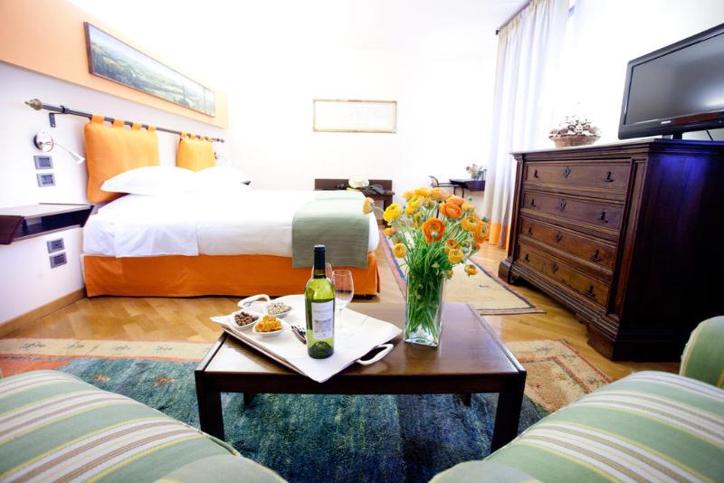 标准间, Le Tre Vaselle