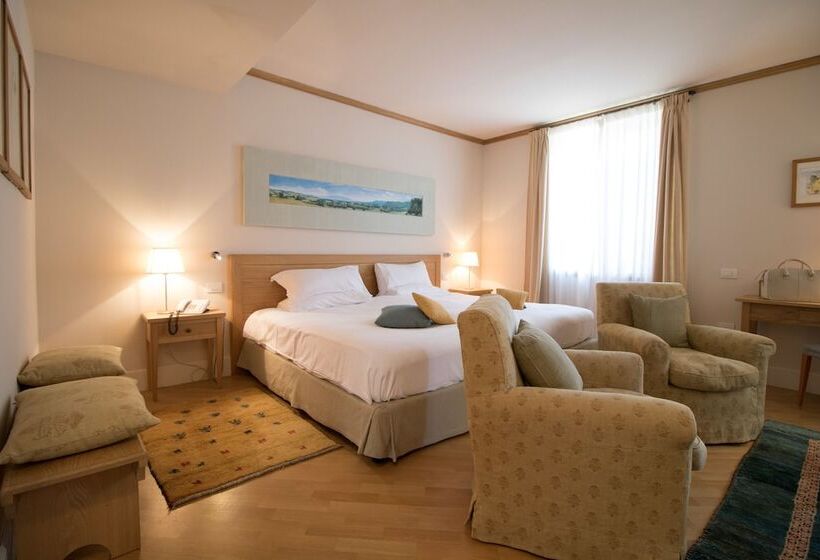 标准间, Le Tre Vaselle