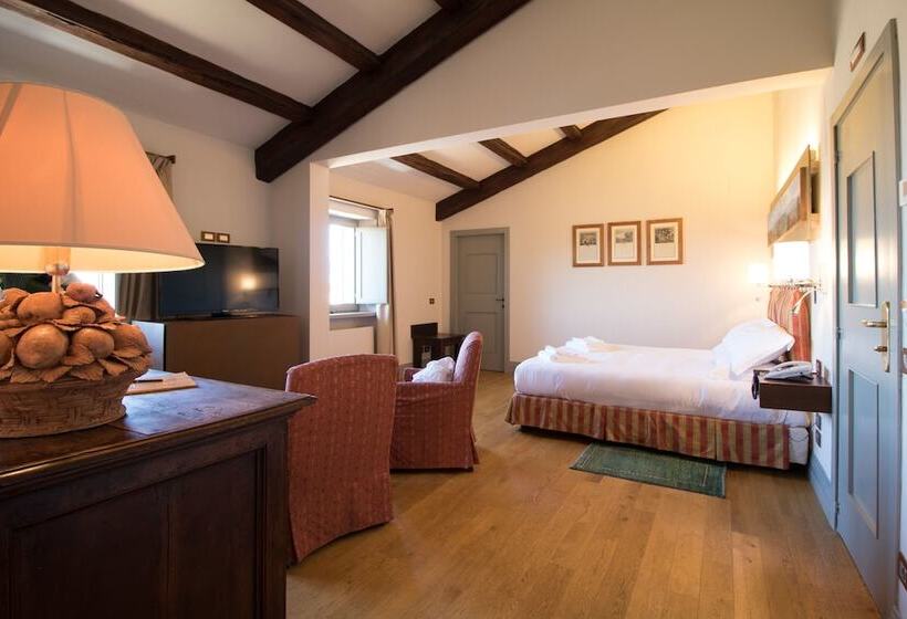 标准间, Le Tre Vaselle