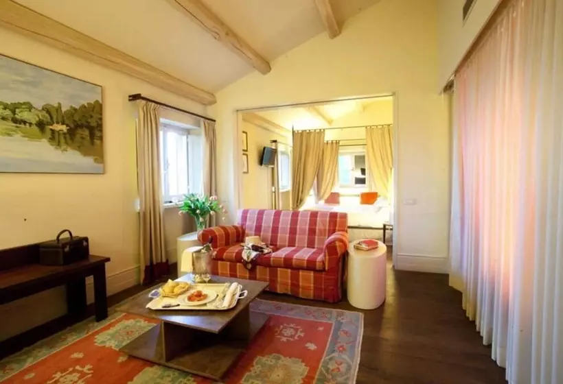 Junior Suite, Le Tre Vaselle