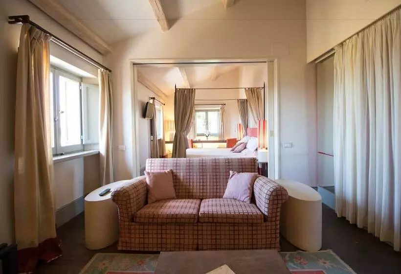 Junior Suite, Le Tre Vaselle