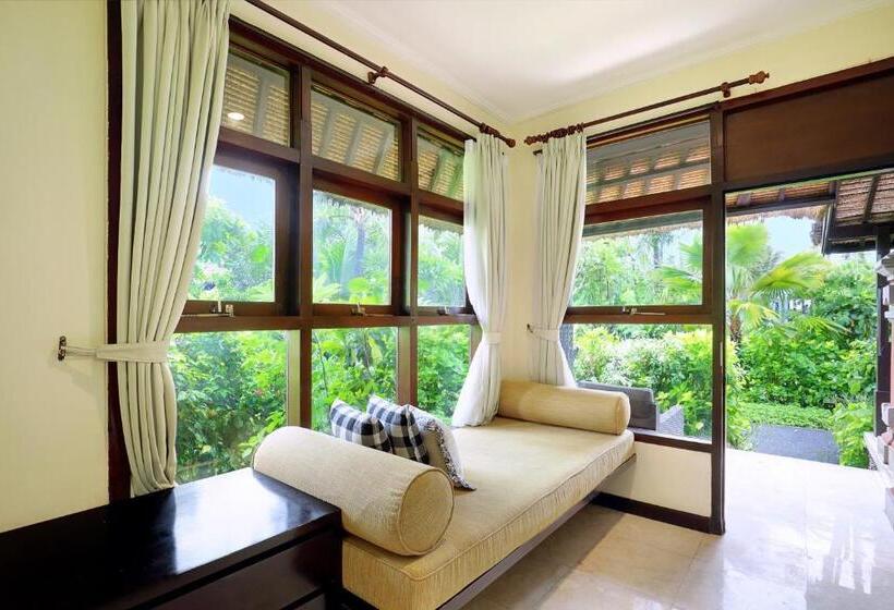 Бунгало Deluxe, Legian Beach