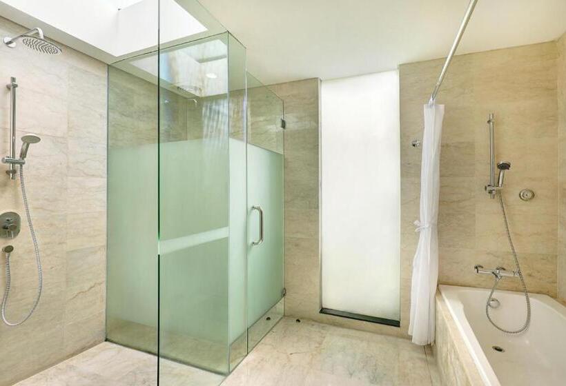 ‫فيلا غرفة نوم واحدة مطلة على الحديقة, Legian Beach