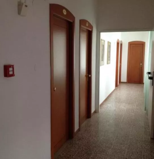Chambre Standard Individuelle, Mareblu