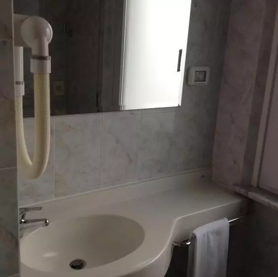 Chambre Standard Vue Ville, Mareblu