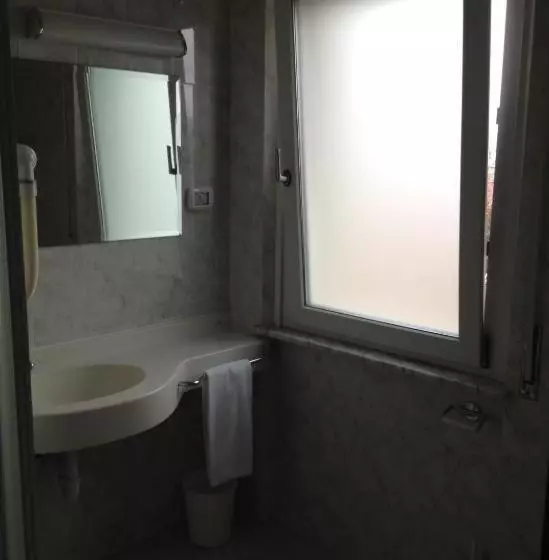 Chambre Standard Vue Ville, Mareblu