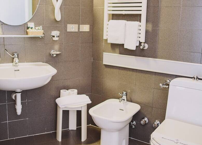 חדר סטנדרט יחיד, Albergo Minerva