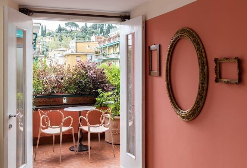 סוויטת ג'וניור, Albergo Minerva