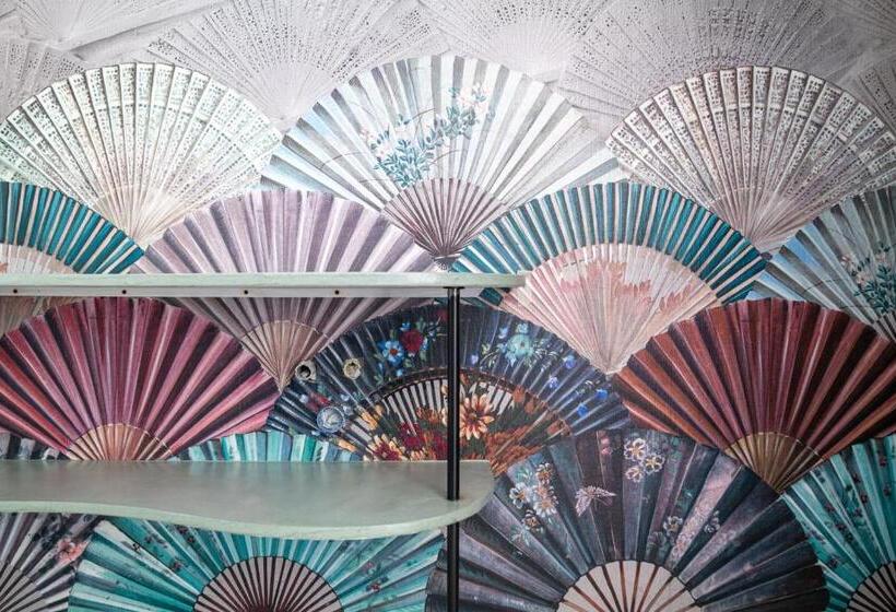 סוויטת ג'וניור, Albergo Minerva