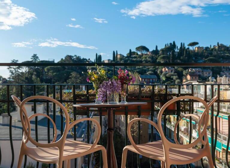 סוויטה עם מרפסת, Albergo Minerva