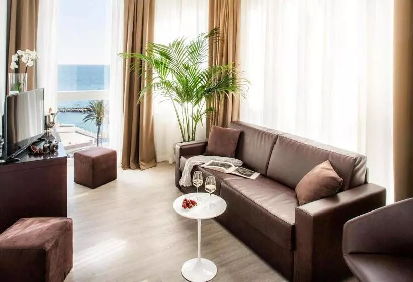 ジュニアスイート, Miramare The Palace Resort