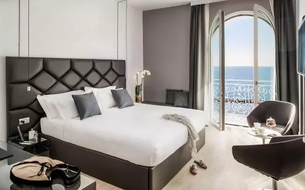 バルコニー付スイート, Miramare The Palace Resort