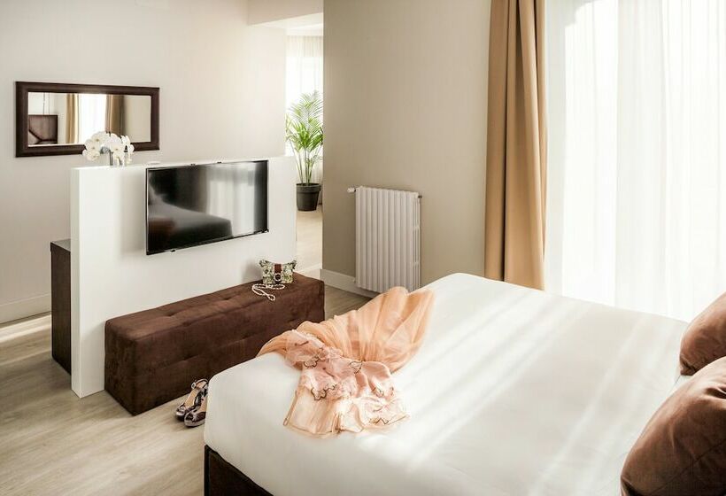 小型套房, Miramare The Palace Resort