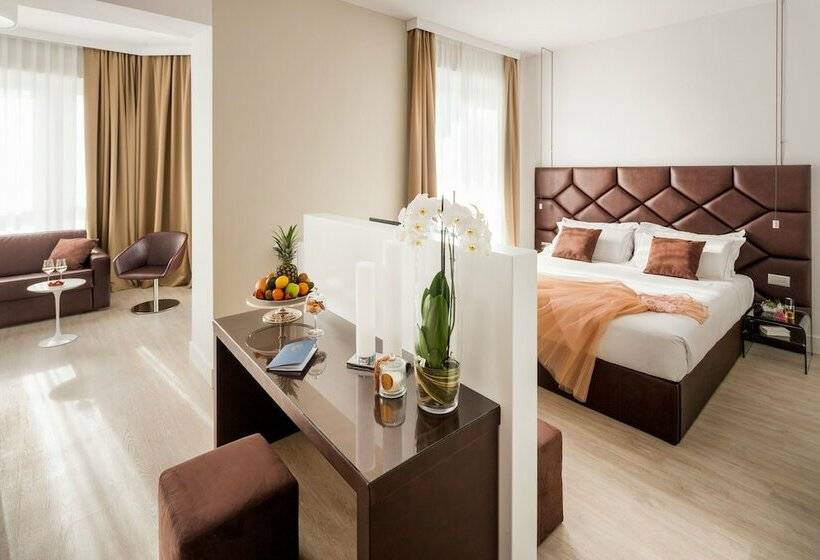 Полулюкс, Miramare The Palace Resort
