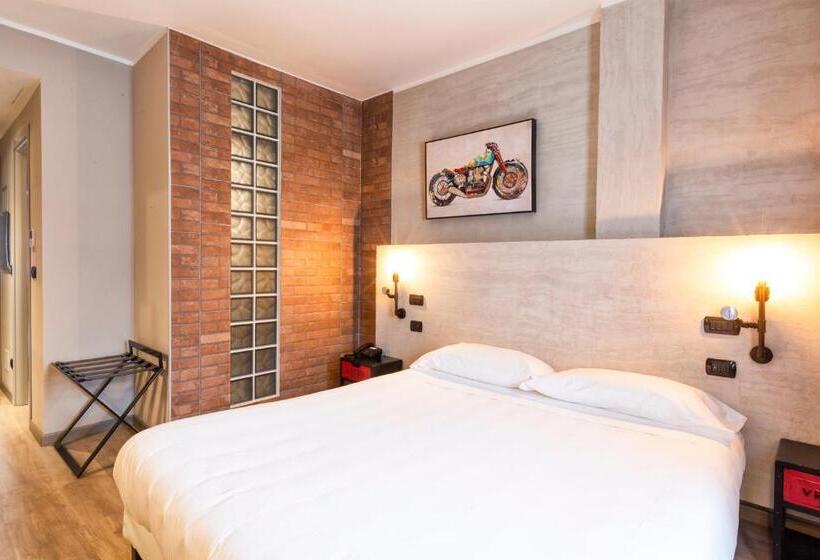 高级大房间, Napoleon Susa