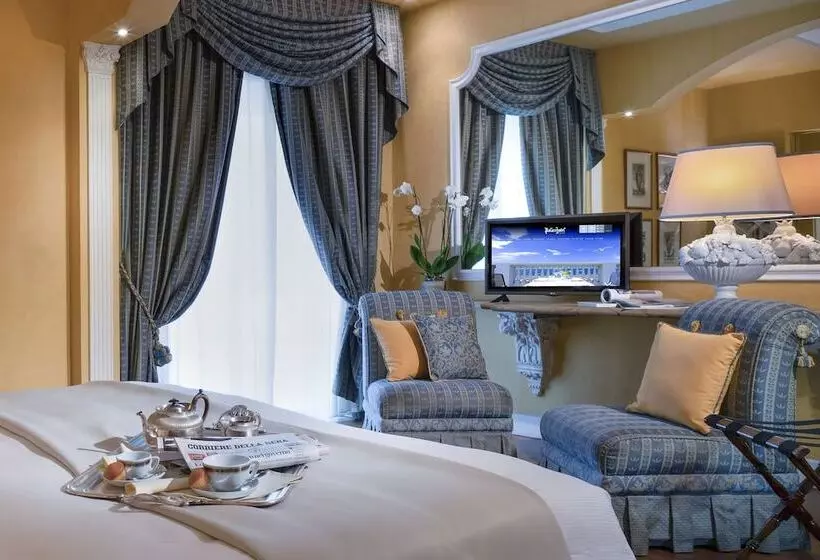Deluxe-huone Sivuttainen Merinäkymä, Palace