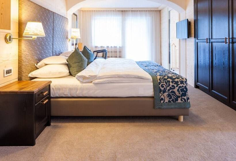 ジュニアスイート, Portillo Dolomites 1966