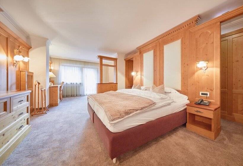 غرفة سوبيريور, Portillo Dolomites 1966