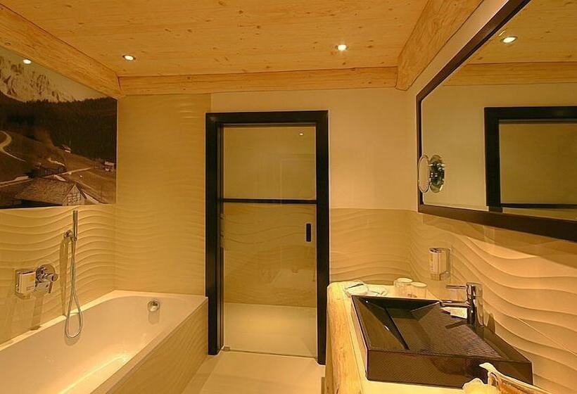 ジュニアスイート, Portillo Dolomites 1966