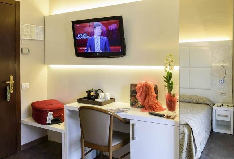 标准单人间, Primavera