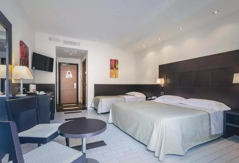 スーペリアの4人部屋, Principe Residence