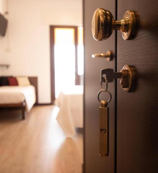 スタンダードトリプルルーム, San Zeno