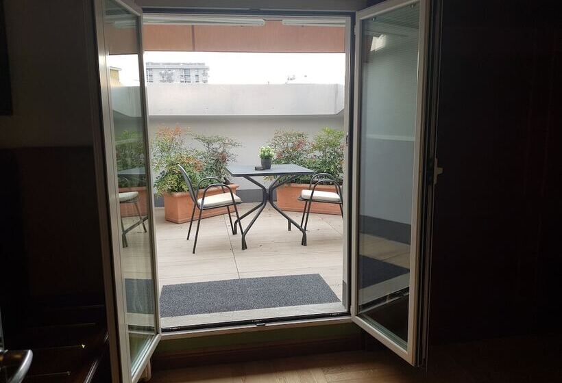 Семейный Номер, Santa Barbara