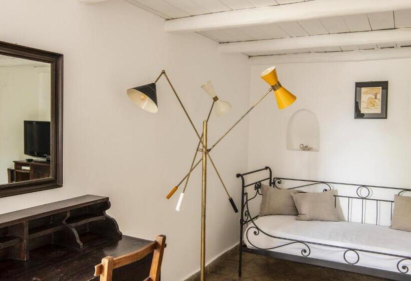 高级大房间, Signum