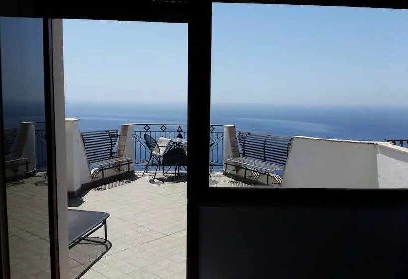 Standard Room Sea View with Balcony