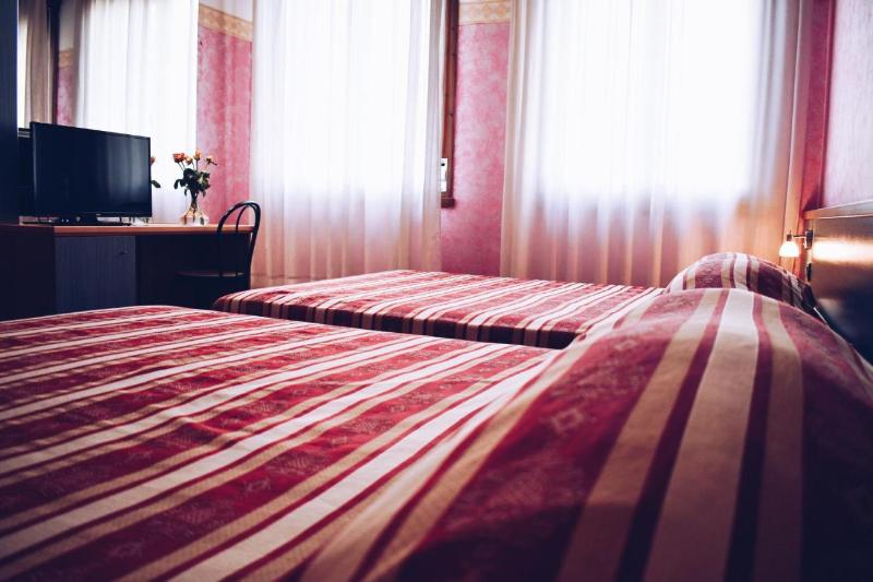 Номер Стандарт, Vienna