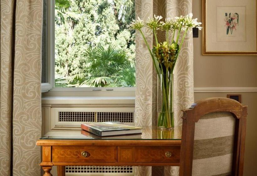 Номер Superior Кровать Кинг, Villa Cortine Palace Relais Chateaux