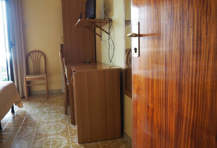 غرفة قياسية, Virgilio