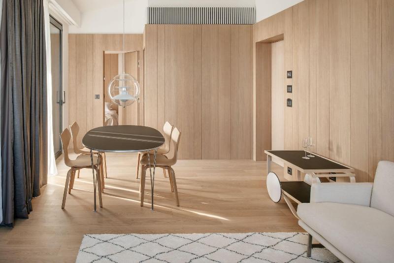 غرفة قياسية فردية, Virgilio