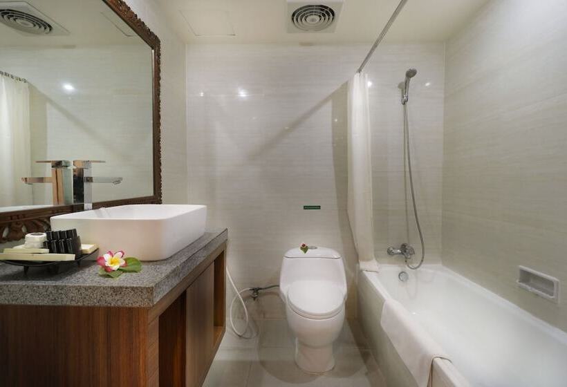Полулюкс, Wina Holiday Villa Kuta Bali