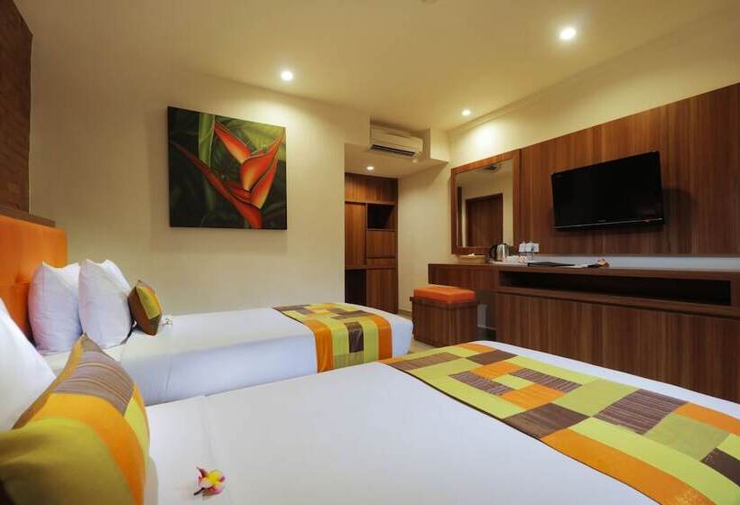 Номер Superior Вид на Бассейн, Wina Holiday Villa Kuta Bali