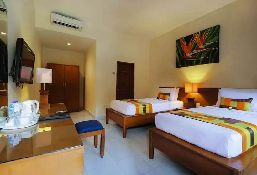 プールの見えるデラックスルーム, Wina Holiday Villa Kuta Bali