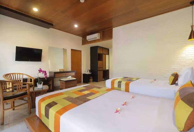 プールの見えるデラックスルーム, Wina Holiday Villa Kuta Bali