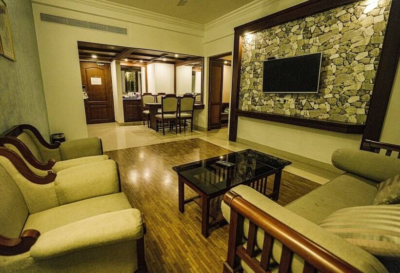 스위트, Casino Hotels Ltd