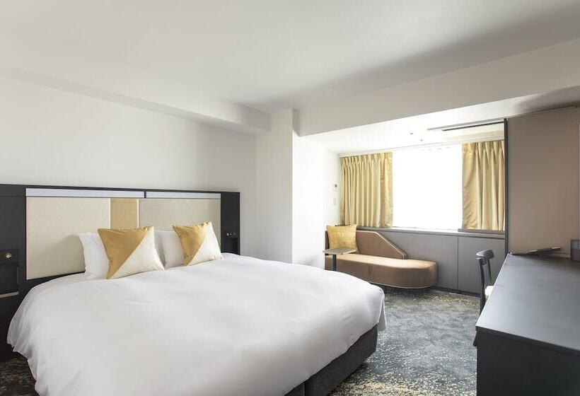 Quarto Deluxe, Cross Hotel Osaka