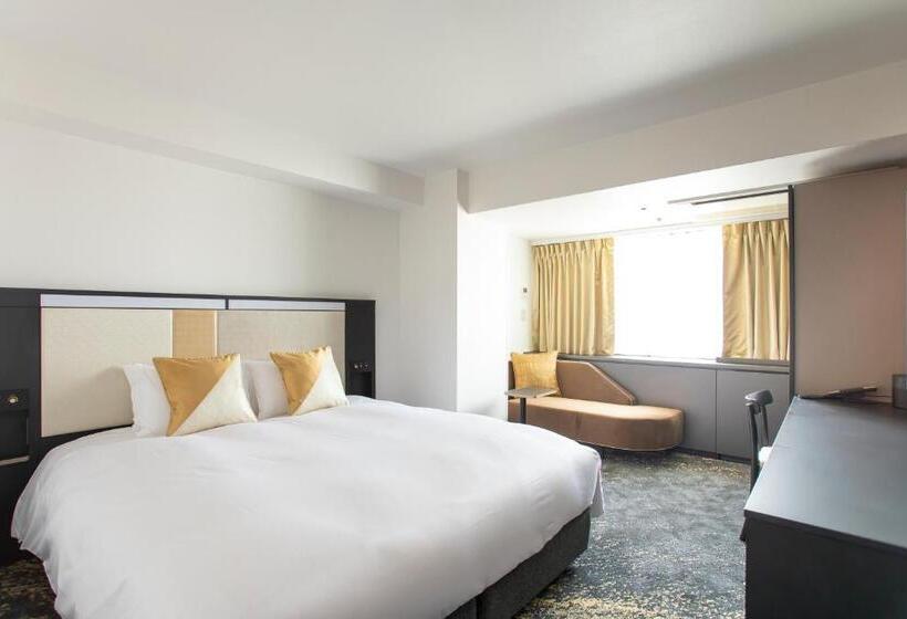 Quarto Deluxe, Cross Hotel Osaka