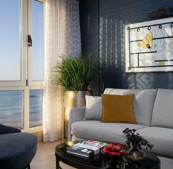 Трехместный Президентский, Dan Tel Aviv