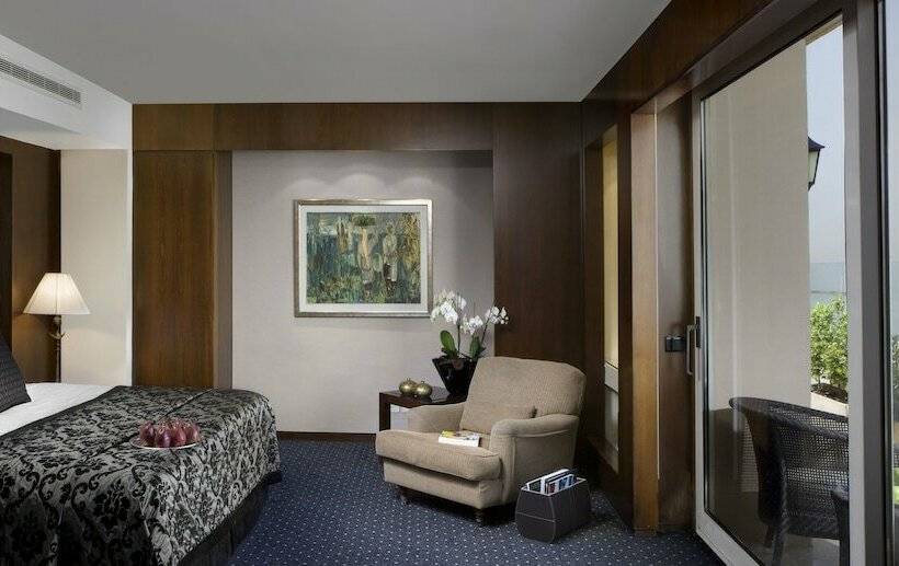 Семейный Номер, Dan Tel Aviv