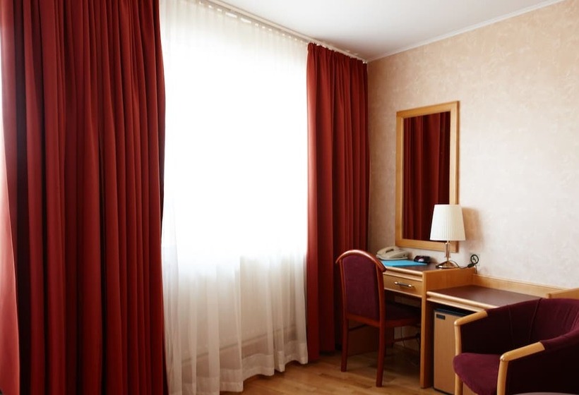 اتاق استاندارد یک نفره, Fosshótel Rauðará