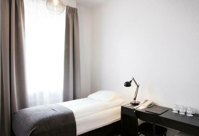 اتاق استاندارد سه نفره, Fosshótel Rauðará