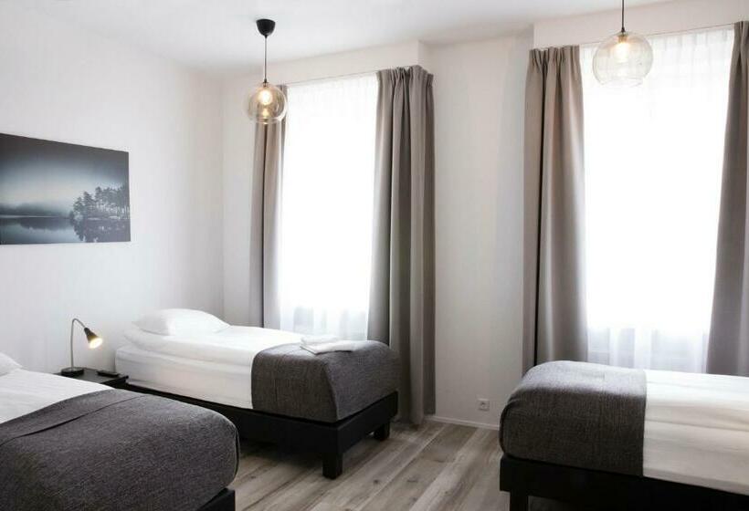 اتاق استاندارد سه نفره, Fosshótel Rauðará