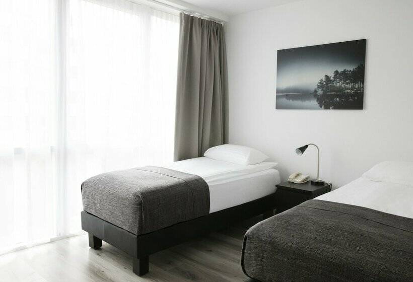 اتاق استاندارد سه نفره, Fosshótel Rauðará