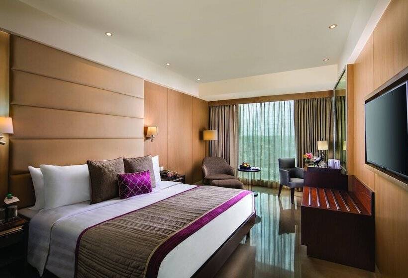 Номер Клуб, Jaypee Siddharth