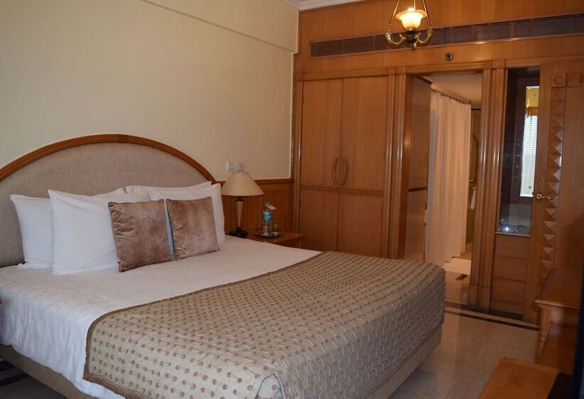 Президентский Люкс, Jaypee Siddharth