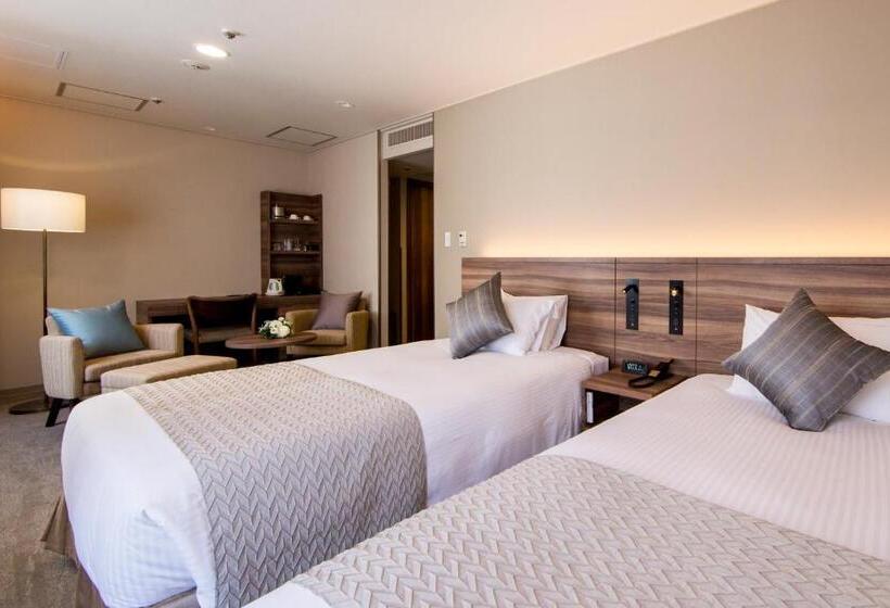 Номер Deluxe, Kawasaki Nikko